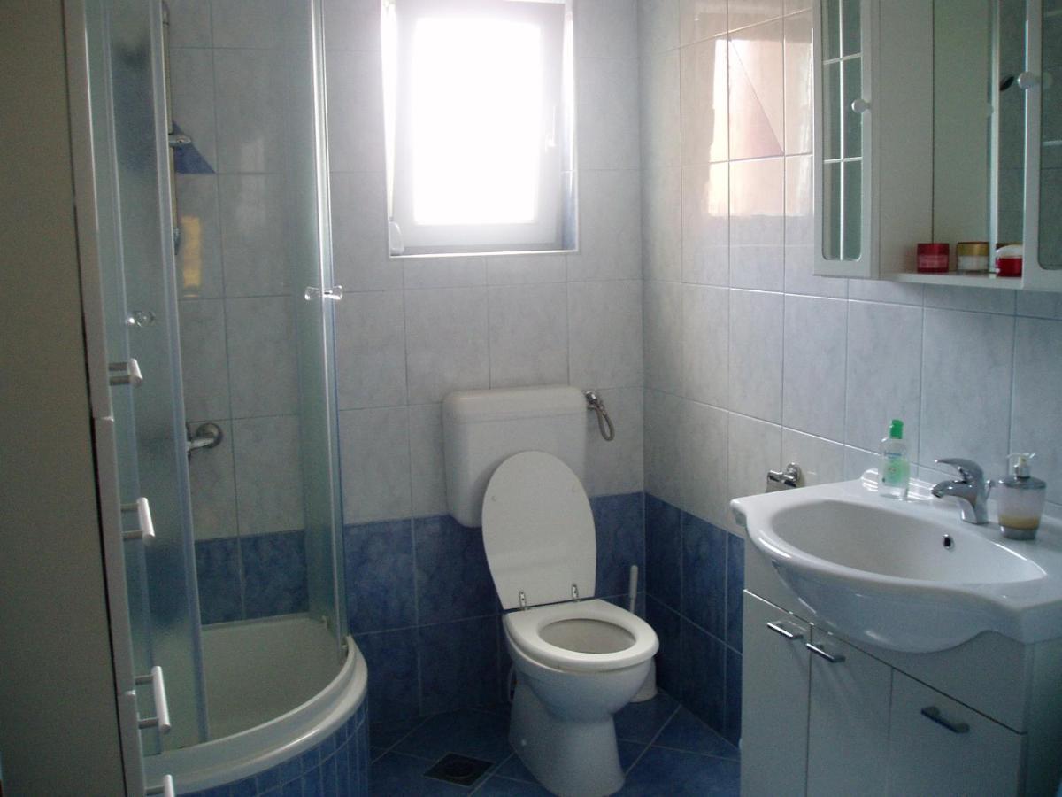Apartment Nila Sali Luaran gambar